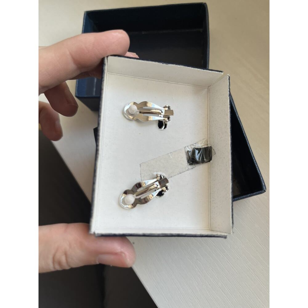 Silver Tone Clear Rhinestone Heart Clip Earrings Vintage - Picture 3 of 5